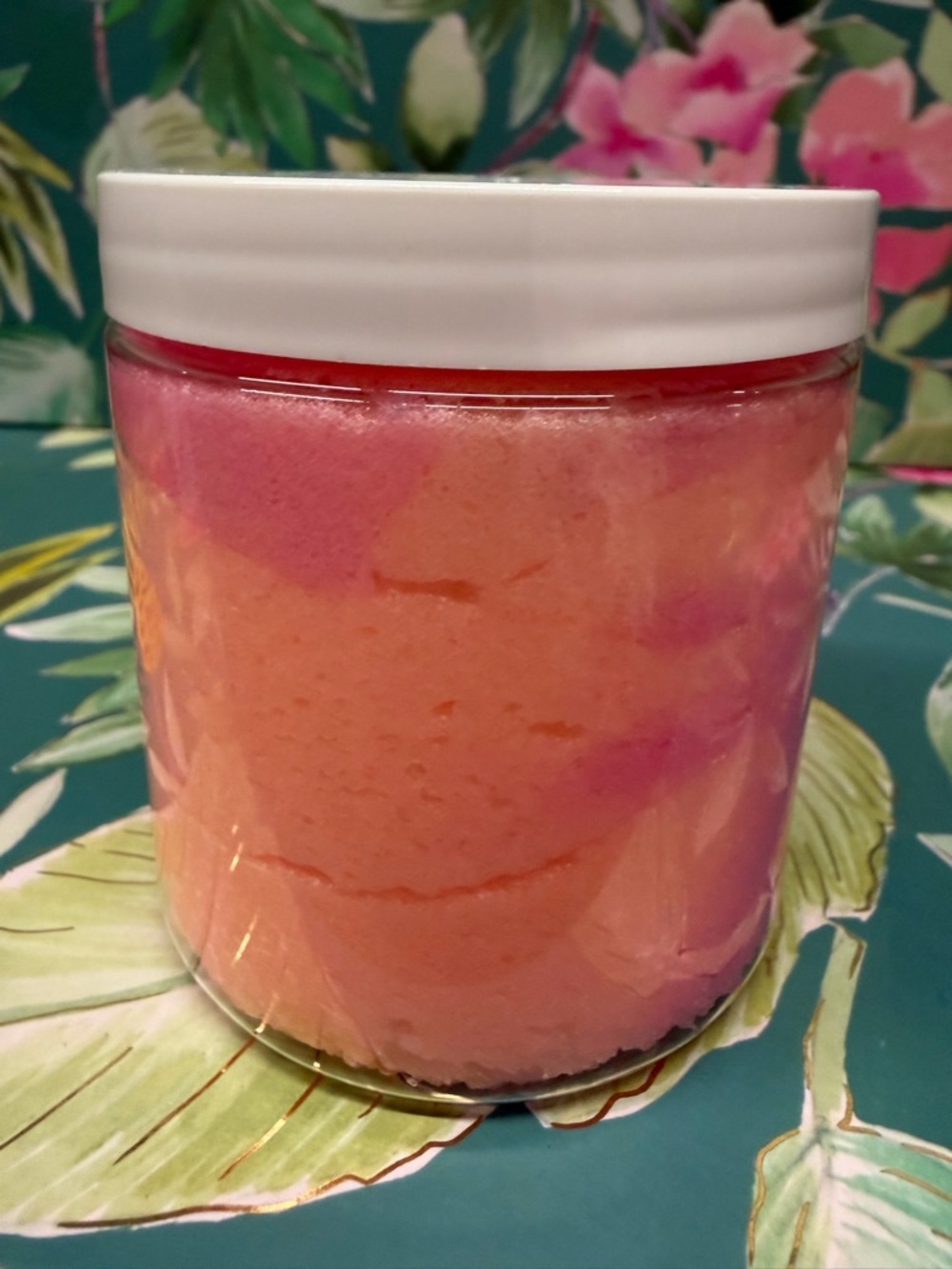 Aminnah Strawberry Citrus Sugar Scrub NWT - Picture 5 of 5